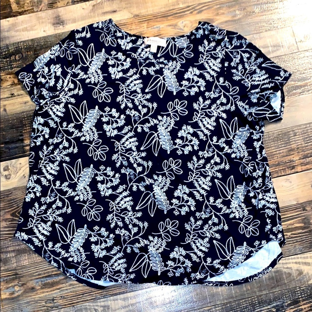 Philosophy short sleeve floral blouse size 2X